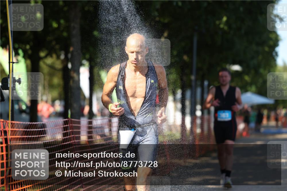 07.09.2025 - 19. Norderstedt Triathlon Michael Strokosch http://msf.ph/oto/8773728 07.09.2025 15:40:45 Laufen 363 meine-sportfotos.de