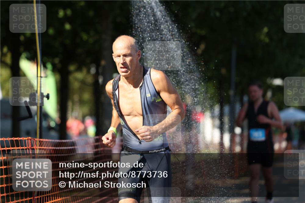 07.09.2025 - 19. Norderstedt Triathlon Michael Strokosch http://msf.ph/oto/8773736 07.09.2025 15:40:46 Laufen 363 meine-sportfotos.de