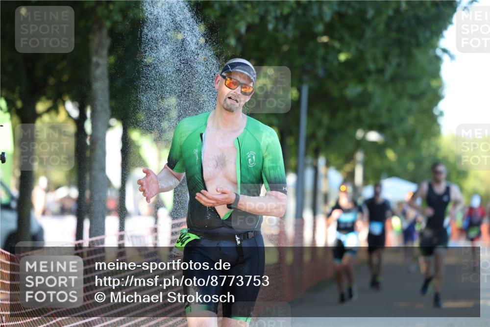 07.09.2025 - 19. Norderstedt Triathlon Michael Strokosch http://msf.ph/oto/8773753 07.09.2025 16:38:09 Laufen 536, 871, 923, 1092, 1472, 1494 meine-sportfotos.de