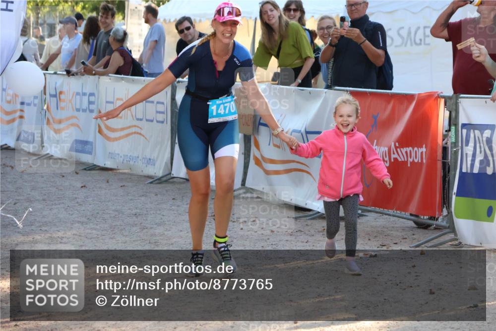 07.09.2025 - 19. Norderstedt Triathlon Zöllner http://msf.ph/oto/8773765 07.09.2025 16:54:12 Ziel 1470 meine-sportfotos.de