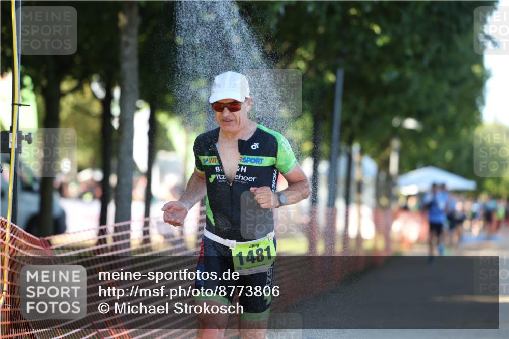 07.09.2025 - 19. Norderstedt Triathlon Michael Strokosch http://msf.ph/oto/8773806 07.09.2025 16:38:22 Laufen 1061, 1557, 1575 meine-sportfotos.de