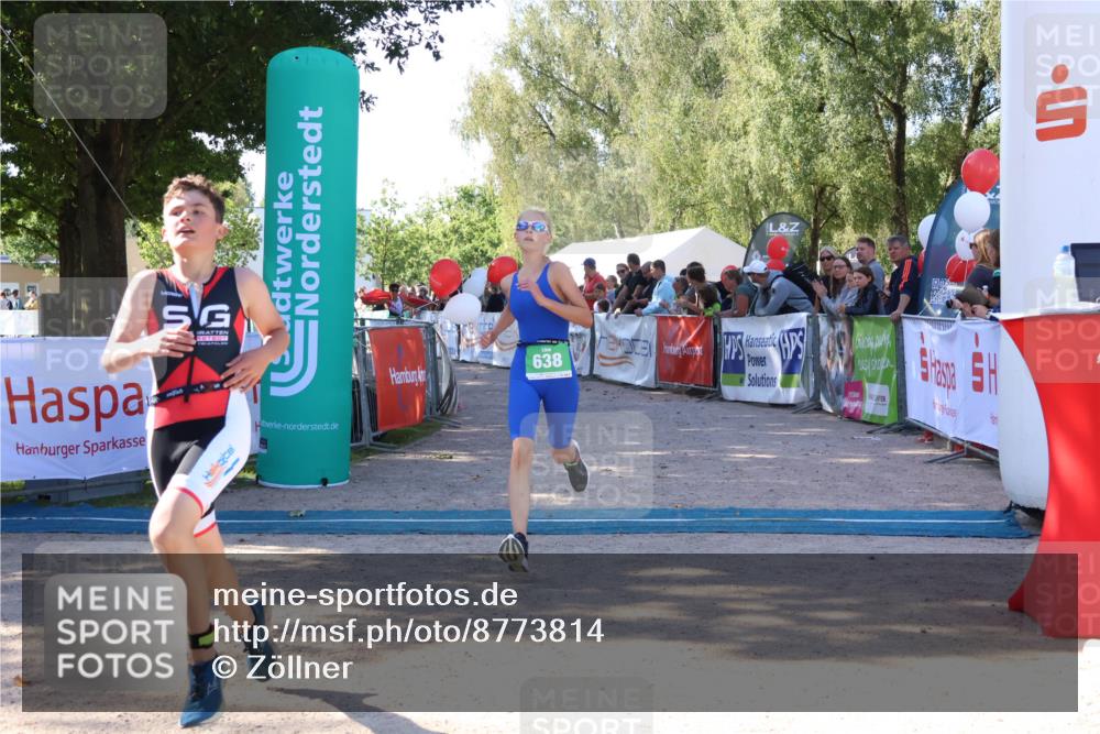 07.09.2025 - 19. Norderstedt Triathlon Zöllner http://msf.ph/oto/8773814 07.09.2025 10:58:10 Ziel 60, 115, 638 meine-sportfotos.de