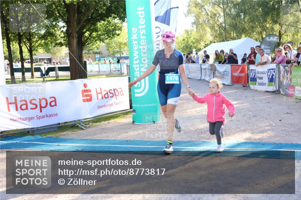 07.09.2025 - 19. Norderstedt Triathlon Zöllner http://msf.ph/oto/8773817 07.09.2025 16:54:15 Ziel 1470 meine-sportfotos.de