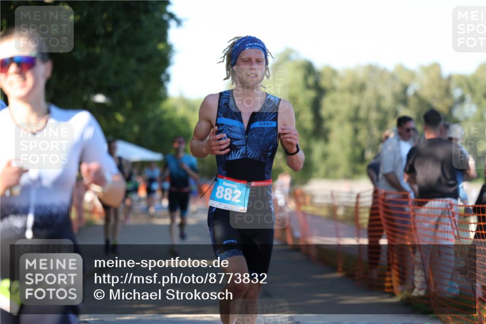 07.09.2025 - 19. Norderstedt Triathlon Michael Strokosch http://msf.ph/oto/8773832 07.09.2025 16:38:33 Laufen 882, 952, 1070, 1446, 1625 meine-sportfotos.de