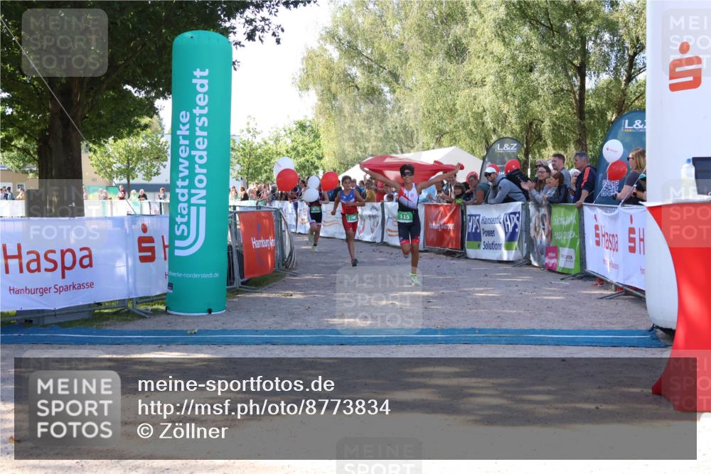 07.09.2025 - 19. Norderstedt Triathlon Zöllner http://msf.ph/oto/8773834 07.09.2025 10:58:13 Ziel 60, 108, 115, 638, 670 meine-sportfotos.de