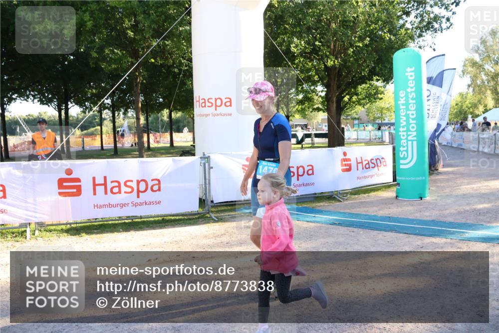 07.09.2025 - 19. Norderstedt Triathlon Zöllner http://msf.ph/oto/8773838 07.09.2025 16:54:16 Ziel 1470 meine-sportfotos.de