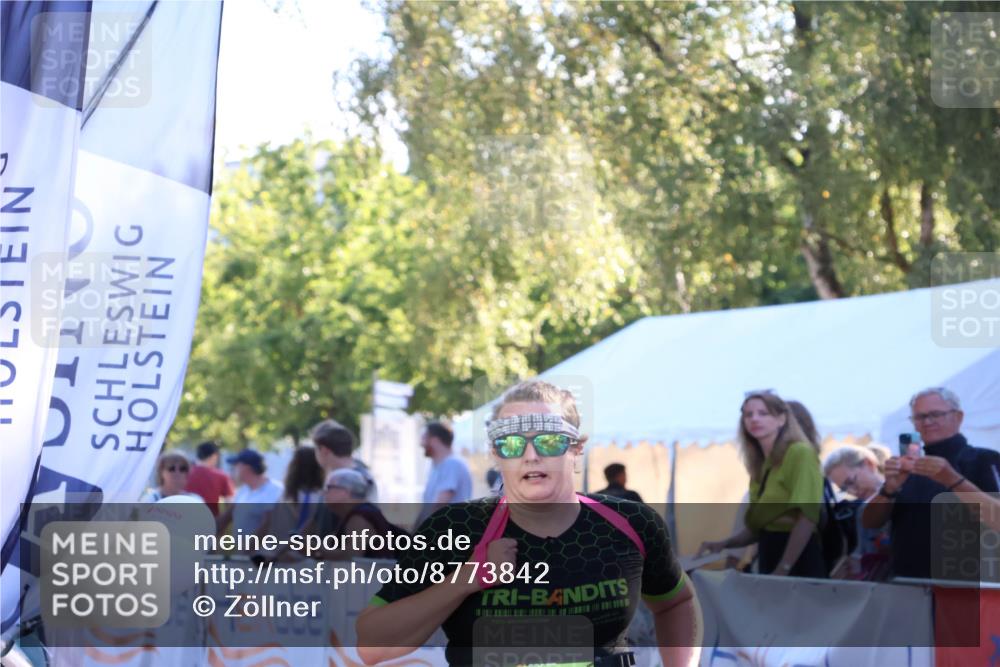 07.09.2025 - 19. Norderstedt Triathlon Zöllner http://msf.ph/oto/8773842 07.09.2025 16:54:22 Ziel 1083 meine-sportfotos.de