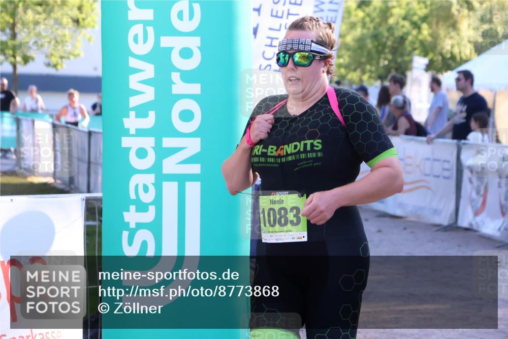 07.09.2025 - 19. Norderstedt Triathlon Zöllner http://msf.ph/oto/8773868 07.09.2025 16:54:23 Ziel 1083 meine-sportfotos.de