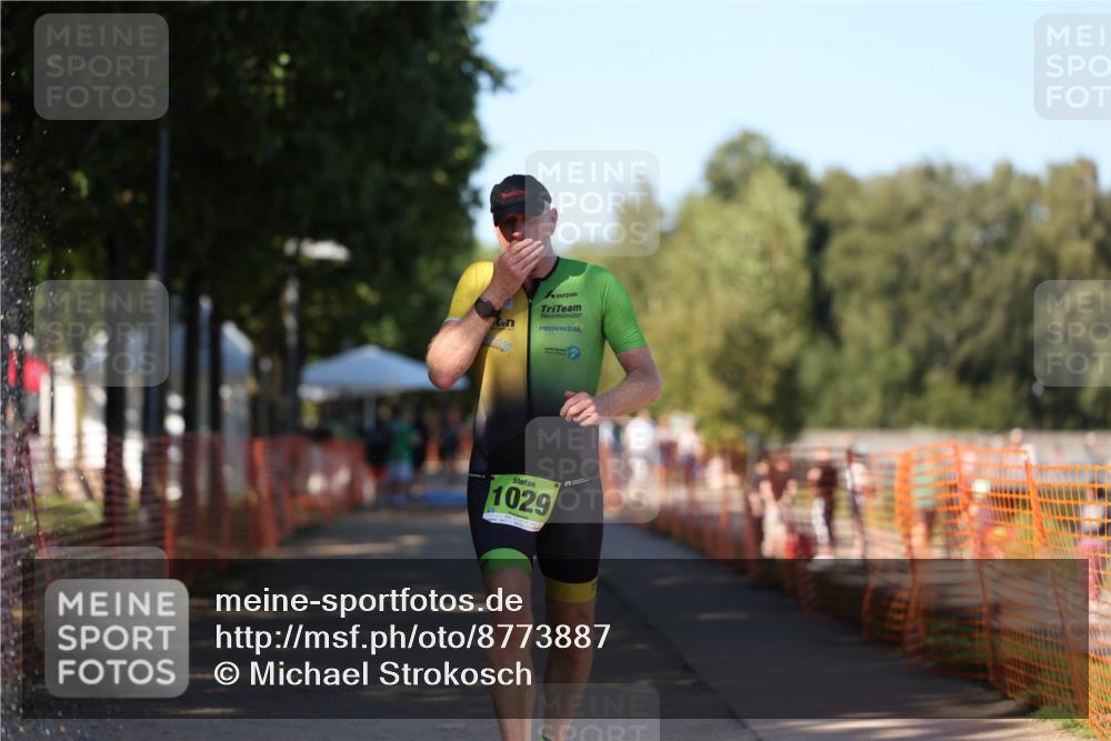 07.09.2025 - 19. Norderstedt Triathlon Michael Strokosch http://msf.ph/oto/8773887 07.09.2025 15:41:17 Laufen  meine-sportfotos.de