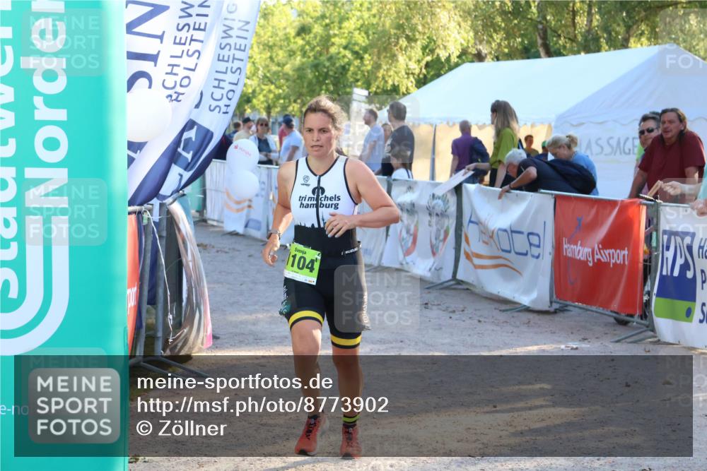 07.09.2025 - 19. Norderstedt Triathlon Zöllner http://msf.ph/oto/8773902 07.09.2025 16:54:31 Ziel 1104 meine-sportfotos.de