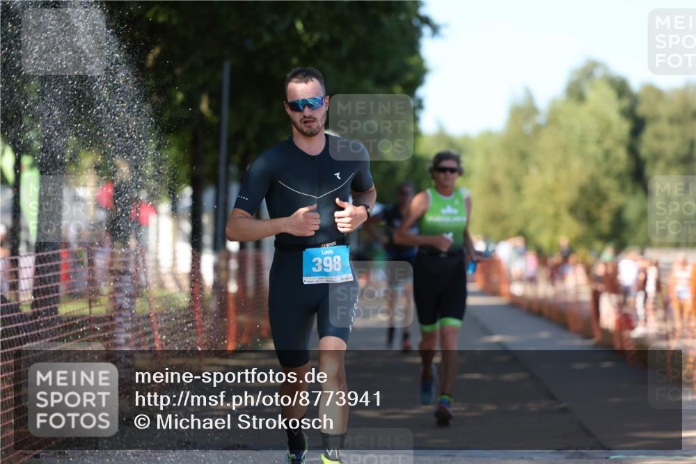 07.09.2025 - 19. Norderstedt Triathlon Michael Strokosch http://msf.ph/oto/8773941 07.09.2025 15:41:34 Laufen 474, 1484 meine-sportfotos.de