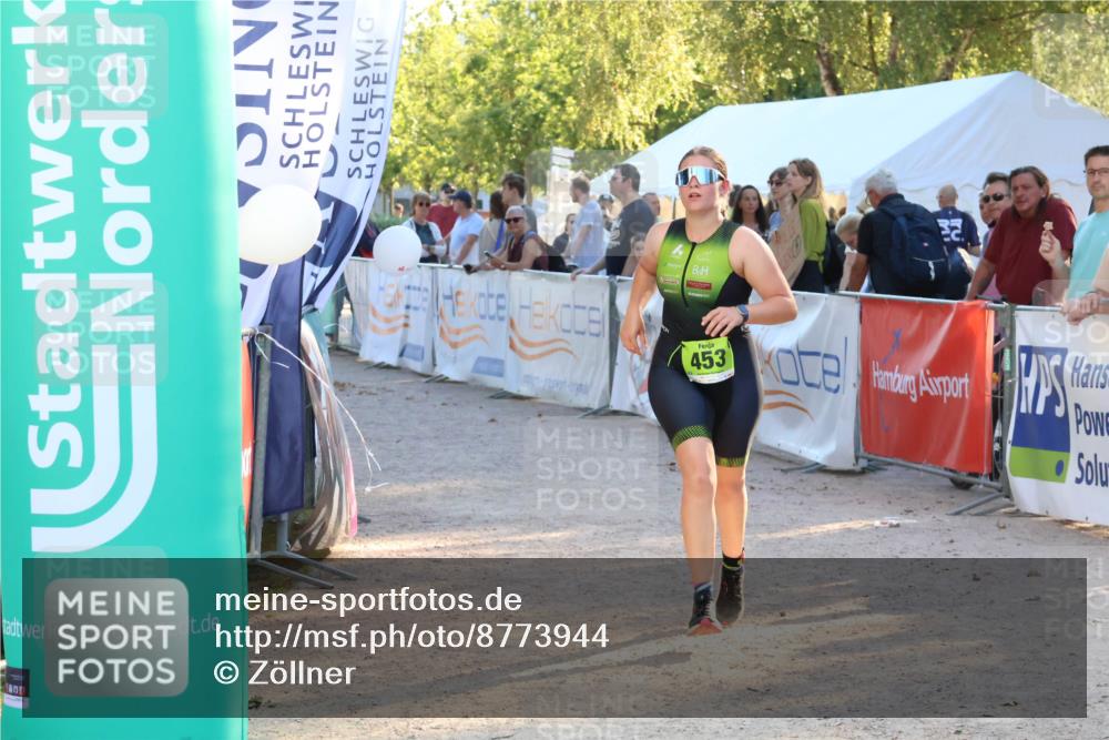 07.09.2025 - 19. Norderstedt Triathlon Zöllner http://msf.ph/oto/8773944 07.09.2025 16:54:41 Ziel 453 meine-sportfotos.de
