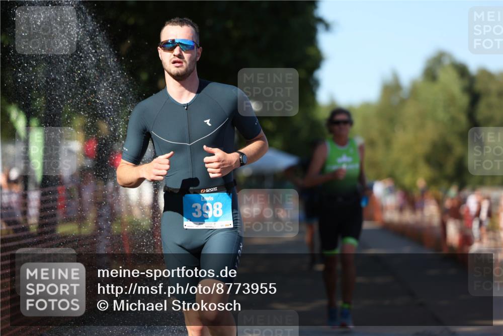 07.09.2025 - 19. Norderstedt Triathlon Michael Strokosch http://msf.ph/oto/8773955 07.09.2025 15:41:35 Laufen 474, 1484 meine-sportfotos.de