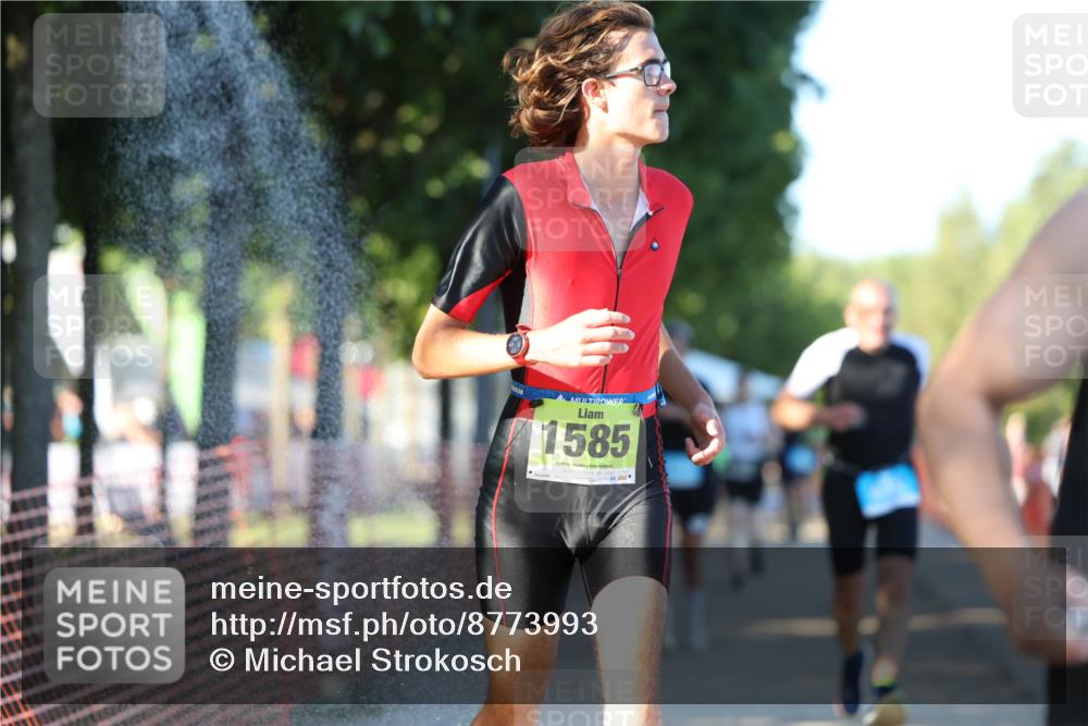 07.09.2025 - 19. Norderstedt Triathlon Michael Strokosch http://msf.ph/oto/8773993 07.09.2025 16:38:50 Laufen 432, 929, 933, 957, 1475, 1562, 1585 meine-sportfotos.de