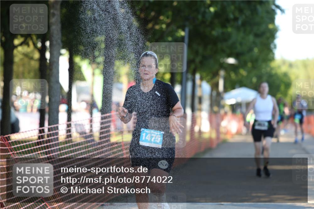 07.09.2025 - 19. Norderstedt Triathlon Michael Strokosch http://msf.ph/oto/8774022 07.09.2025 16:38:54 Laufen 432, 909, 957, 1475 meine-sportfotos.de