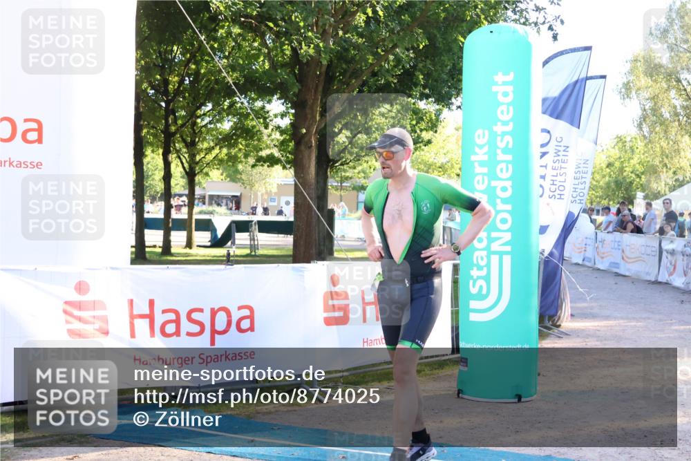 07.09.2025 - 19. Norderstedt Triathlon Zöllner http://msf.ph/oto/8774025 07.09.2025 16:55:10 Ziel 913, 1494 meine-sportfotos.de