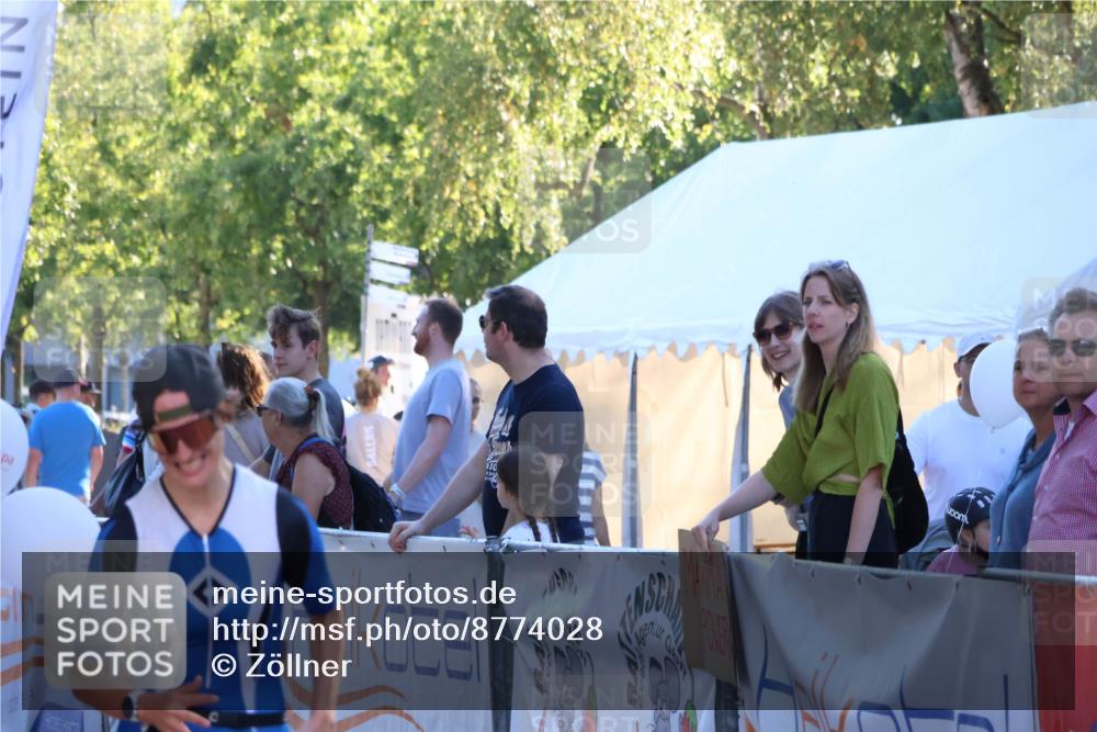 07.09.2025 - 19. Norderstedt Triathlon Zöllner http://msf.ph/oto/8774028 07.09.2025 16:55:31 Ziel 1057 meine-sportfotos.de