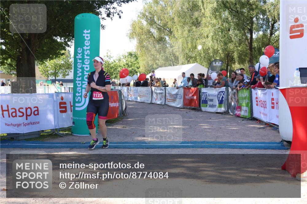 07.09.2025 - 19. Norderstedt Triathlon Zöllner http://msf.ph/oto/8774084 07.09.2025 10:59:58 Ziel 1123 meine-sportfotos.de