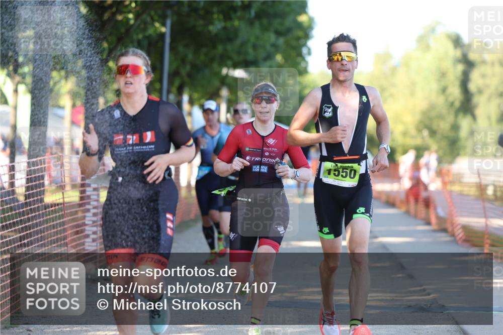 07.09.2025 - 19. Norderstedt Triathlon Michael Strokosch http://msf.ph/oto/8774107 07.09.2025 16:39:10 Laufen 916, 944, 1060, 1067, 1073, 1105, 1550 meine-sportfotos.de
