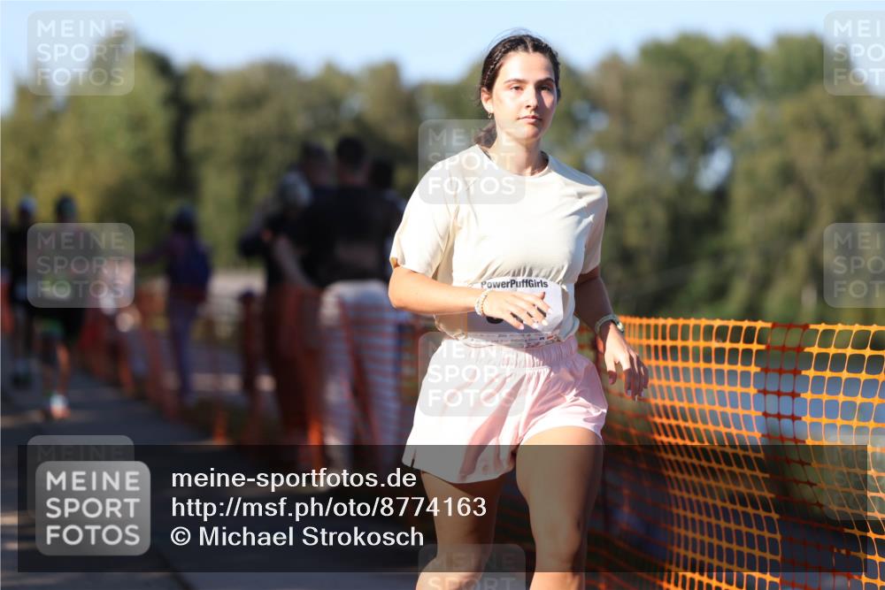07.09.2025 - 19. Norderstedt Triathlon Michael Strokosch http://msf.ph/oto/8774163 07.09.2025 16:39:18 Laufen 868, 935, 944, 1067, 1083, 1564 meine-sportfotos.de