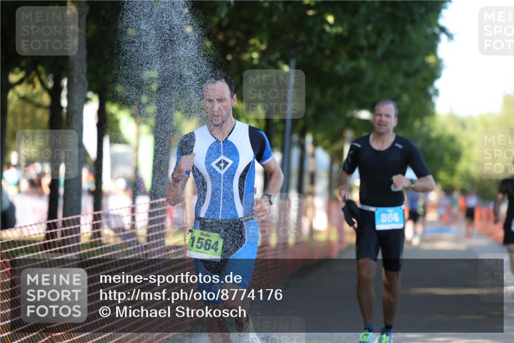 07.09.2025 - 19. Norderstedt Triathlon Michael Strokosch http://msf.ph/oto/8774176 07.09.2025 16:39:20 Laufen 868, 935, 944, 1083, 1564 meine-sportfotos.de