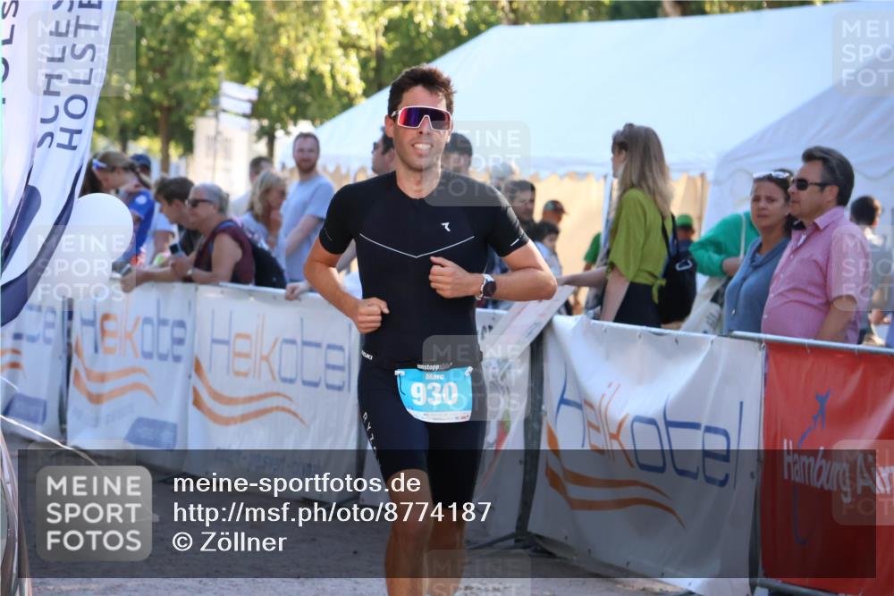 07.09.2025 - 19. Norderstedt Triathlon Zöllner http://msf.ph/oto/8774187 07.09.2025 16:56:12 Ziel 930 meine-sportfotos.de