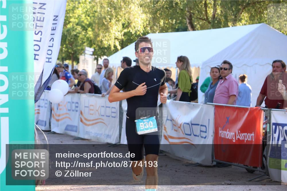 07.09.2025 - 19. Norderstedt Triathlon Zöllner http://msf.ph/oto/8774193 07.09.2025 16:56:13 Ziel 930 meine-sportfotos.de