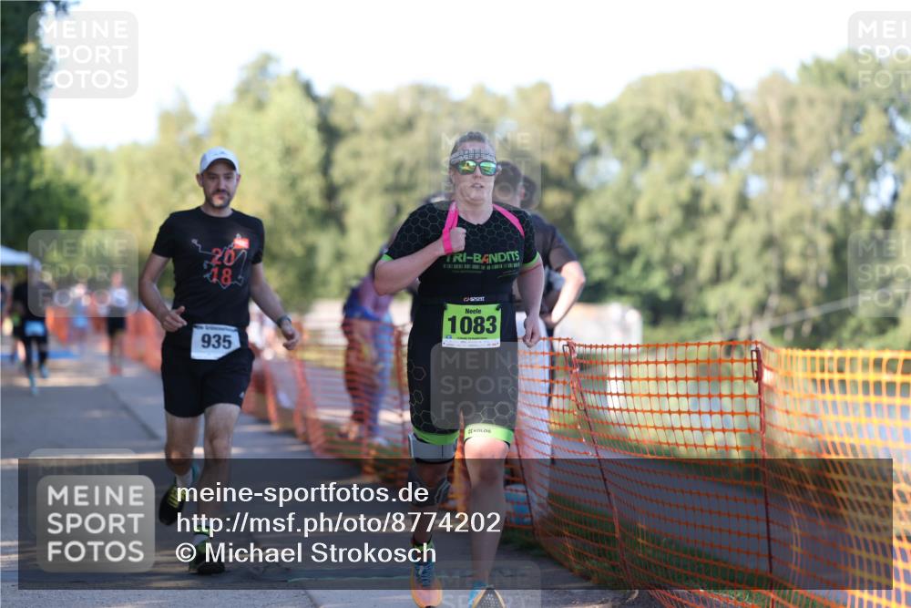 07.09.2025 - 19. Norderstedt Triathlon Michael Strokosch http://msf.ph/oto/8774202 07.09.2025 16:39:22 Laufen 868, 935, 1083, 1564 meine-sportfotos.de