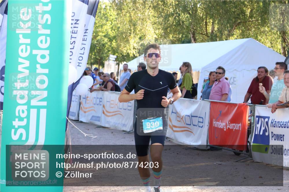 07.09.2025 - 19. Norderstedt Triathlon Zöllner http://msf.ph/oto/8774203 07.09.2025 16:56:13 Ziel 930 meine-sportfotos.de