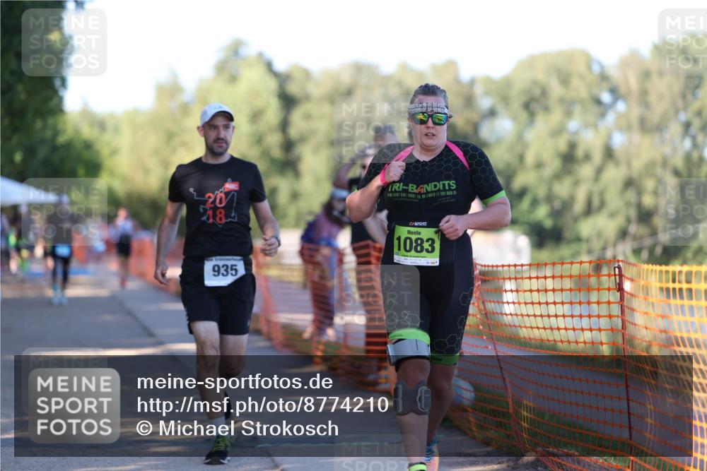07.09.2025 - 19. Norderstedt Triathlon Michael Strokosch http://msf.ph/oto/8774210 07.09.2025 16:39:23 Laufen 868, 935, 1083, 1564 meine-sportfotos.de