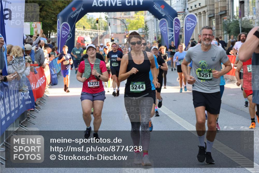 07.09.2025 - BARMER Alsterlauf Strokosch-Dieckow http://msf.ph/oto/8774238 07.09.2025 10:08:56 Ziel 2793, 3007, 3254, 3318, 3340, 3341, 3342, 3603, 3674, 3795, 3825, 4311, 4377, 4421, 4567, 4863, 4952, 5188, 5255, 5263, 6081, 6083, 6184, 6260, 8289, 8365 meine-sportfotos.de