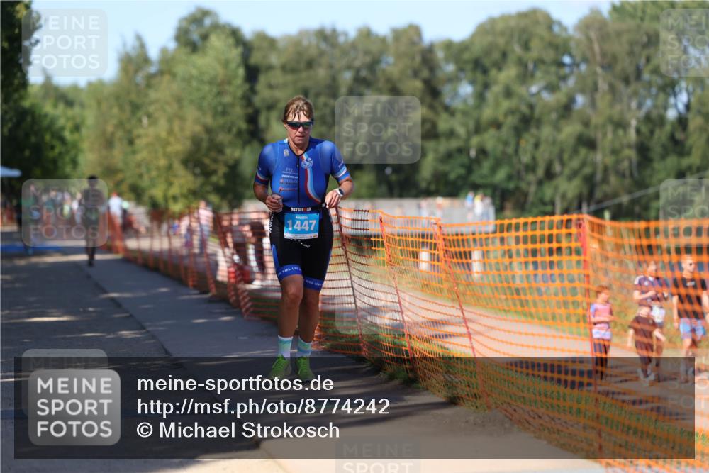 07.09.2025 - 19. Norderstedt Triathlon Michael Strokosch http://msf.ph/oto/8774242 07.09.2025 15:42:12 Laufen 428, 476, 987, 1447 meine-sportfotos.de