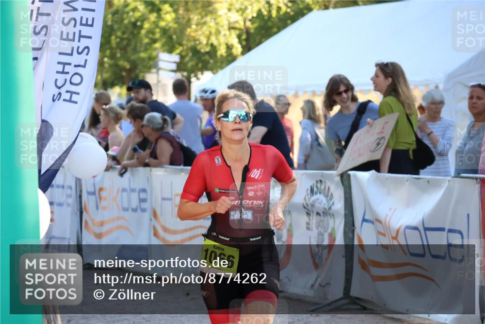 07.09.2025 - 19. Norderstedt Triathlon Zöllner http://msf.ph/oto/8774262 07.09.2025 16:56:38 Ziel 1066 meine-sportfotos.de