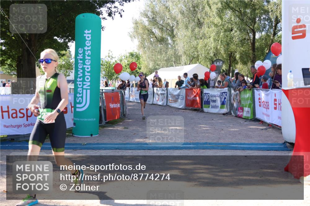07.09.2025 - 19. Norderstedt Triathlon Zöllner http://msf.ph/oto/8774274 07.09.2025 11:01:12 Ziel 62, 123, 127 meine-sportfotos.de