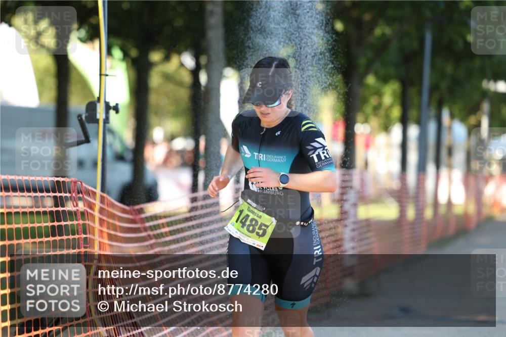 07.09.2025 - 19. Norderstedt Triathlon Michael Strokosch http://msf.ph/oto/8774280 07.09.2025 16:39:51 Laufen 1432, 1582 meine-sportfotos.de