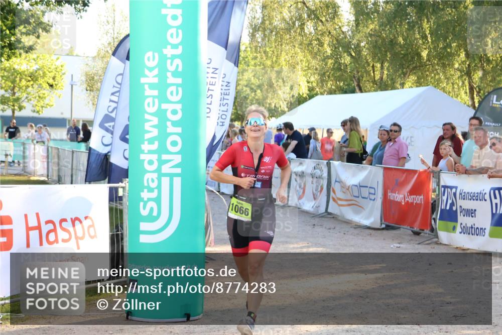 07.09.2025 - 19. Norderstedt Triathlon Zöllner http://msf.ph/oto/8774283 07.09.2025 16:56:40 Ziel 1066 meine-sportfotos.de