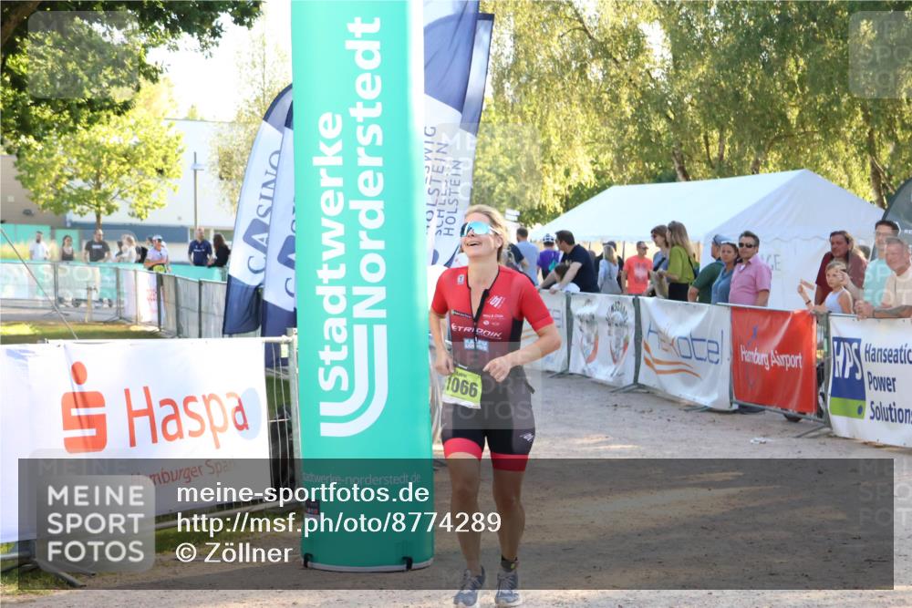 07.09.2025 - 19. Norderstedt Triathlon Zöllner http://msf.ph/oto/8774289 07.09.2025 16:56:40 Ziel 1066 meine-sportfotos.de