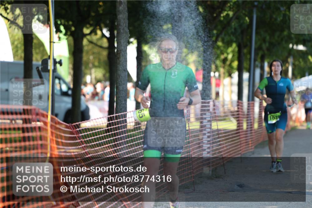 07.09.2025 - 19. Norderstedt Triathlon Michael Strokosch http://msf.ph/oto/8774316 07.09.2025 16:40:04 Laufen 406, 465, 942, 1078, 1620 meine-sportfotos.de