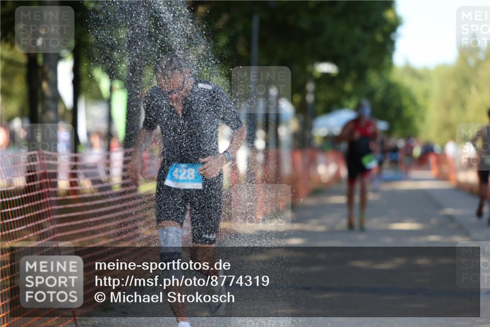 07.09.2025 - 19. Norderstedt Triathlon Michael Strokosch http://msf.ph/oto/8774319 07.09.2025 15:42:20 Laufen 428, 458 meine-sportfotos.de