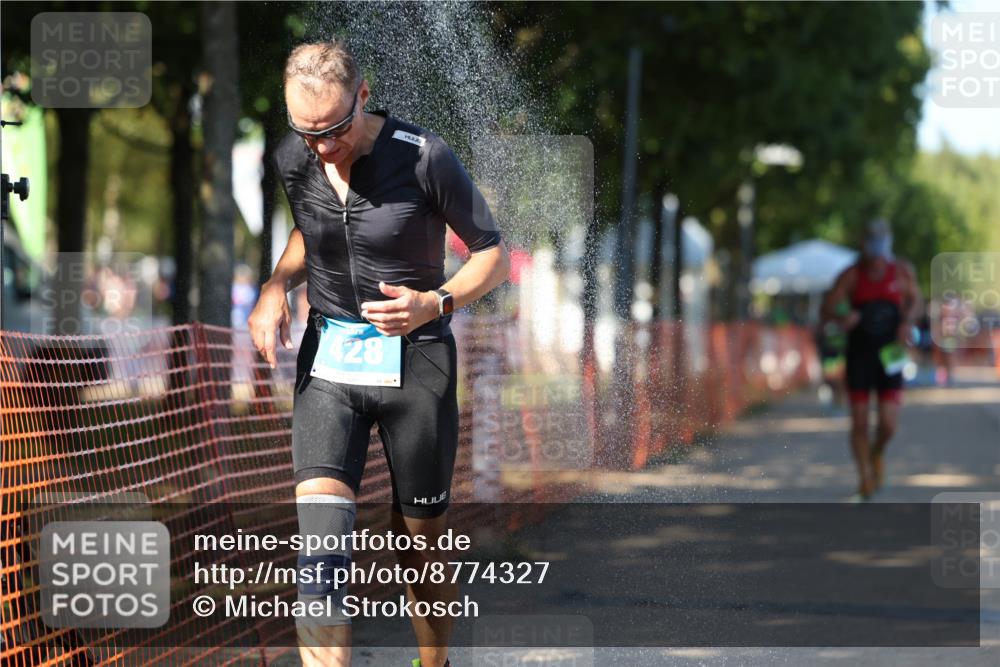 07.09.2025 - 19. Norderstedt Triathlon Michael Strokosch http://msf.ph/oto/8774327 07.09.2025 15:42:20 Laufen 428, 458 meine-sportfotos.de