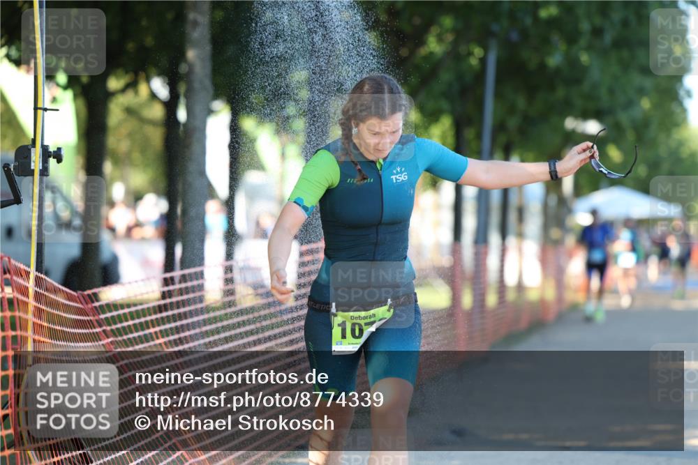 07.09.2025 - 19. Norderstedt Triathlon Michael Strokosch http://msf.ph/oto/8774339 07.09.2025 16:40:07 Laufen 406, 465, 942, 1078 meine-sportfotos.de