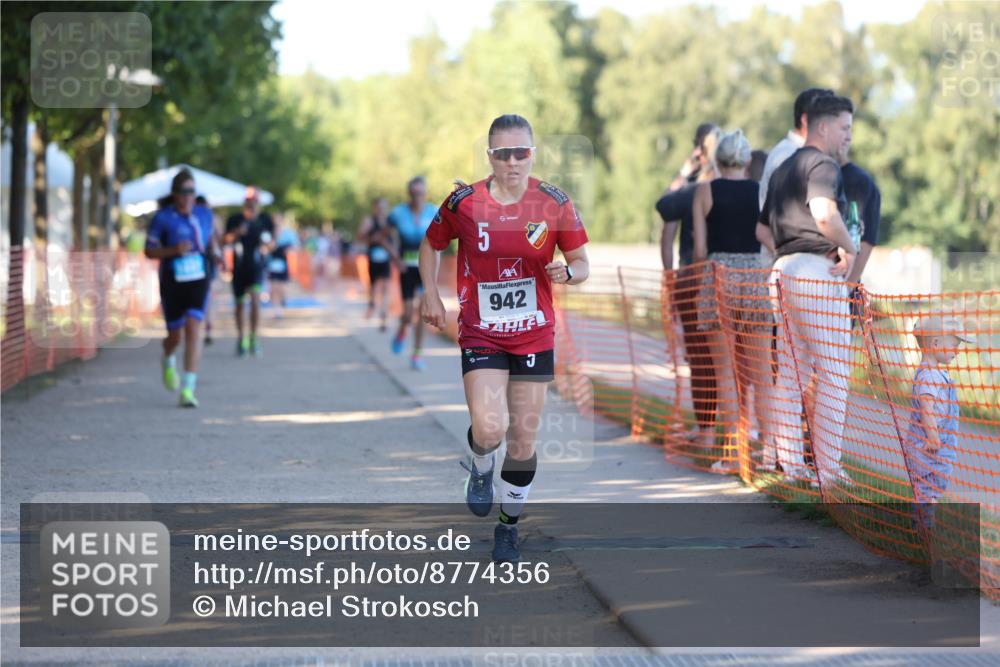 07.09.2025 - 19. Norderstedt Triathlon Michael Strokosch http://msf.ph/oto/8774356 07.09.2025 16:40:12 Laufen 942, 1553, 1632 meine-sportfotos.de