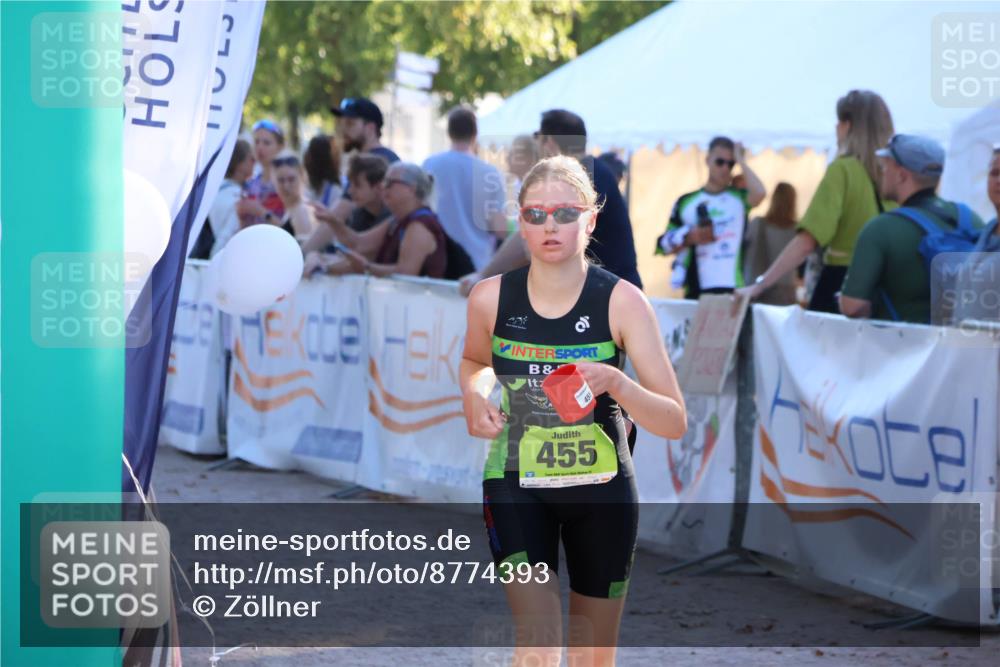 07.09.2025 - 19. Norderstedt Triathlon Zöllner http://msf.ph/oto/8774393 07.09.2025 16:57:05 Ziel 455 meine-sportfotos.de