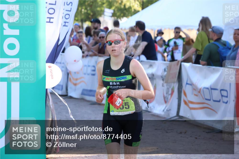 07.09.2025 - 19. Norderstedt Triathlon Zöllner http://msf.ph/oto/8774405 07.09.2025 16:57:06 Ziel 455 meine-sportfotos.de