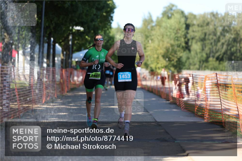 07.09.2025 - 19. Norderstedt Triathlon Michael Strokosch http://msf.ph/oto/8774419 07.09.2025 15:42:30 Laufen 439, 1453, 1489 meine-sportfotos.de