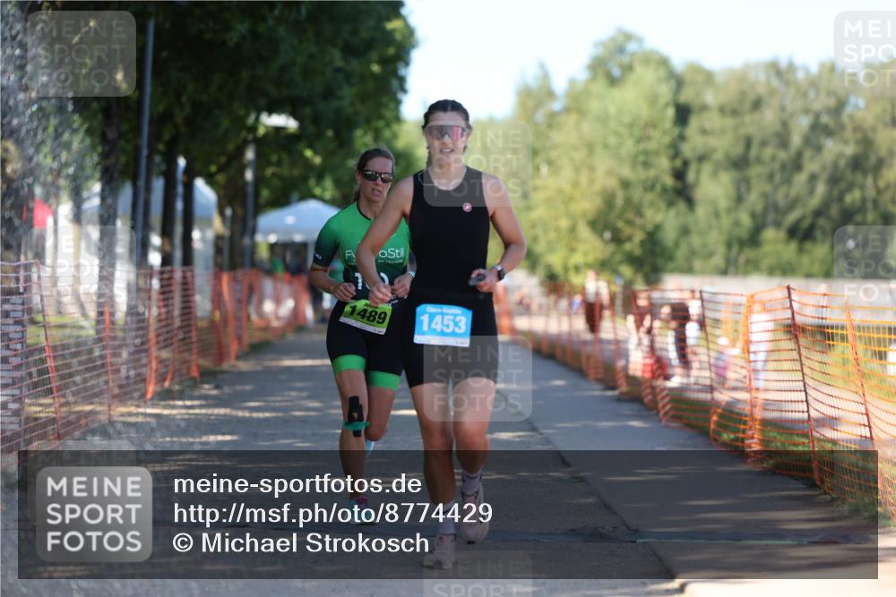 07.09.2025 - 19. Norderstedt Triathlon Michael Strokosch http://msf.ph/oto/8774429 07.09.2025 15:42:30 Laufen 439, 1453, 1489 meine-sportfotos.de