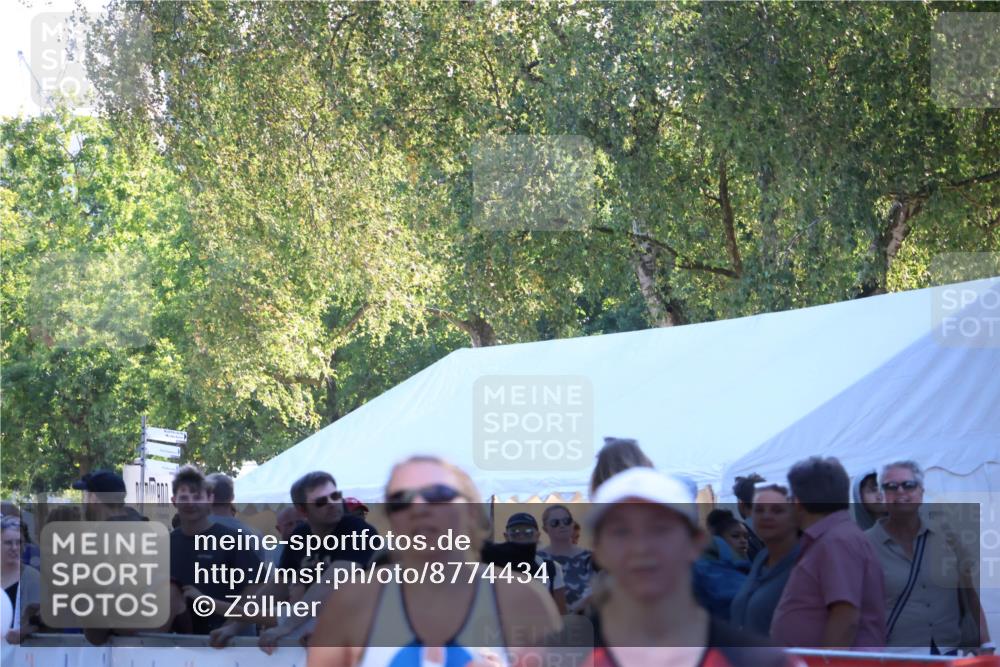 07.09.2025 - 19. Norderstedt Triathlon Zöllner http://msf.ph/oto/8774434 07.09.2025 16:57:33 Ziel 437, 1056 meine-sportfotos.de