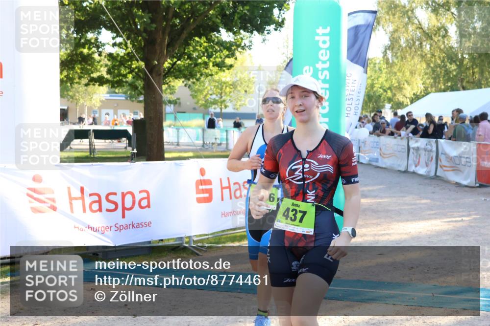 07.09.2025 - 19. Norderstedt Triathlon Zöllner http://msf.ph/oto/8774461 07.09.2025 16:57:36 Ziel 437, 1056 meine-sportfotos.de