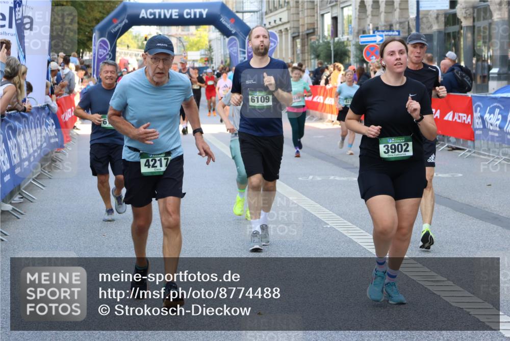 07.09.2025 - BARMER Alsterlauf Strokosch-Dieckow http://msf.ph/oto/8774488 07.09.2025 10:08:44 Ziel 2489, 3007, 3201, 3224, 3318, 3475, 3603, 3637, 3784, 3795, 3883, 4057, 4084, 4348, 4421, 4458, 4567, 4568, 4803, 4863, 4952, 5089, 5255, 5262, 5307, 5663, 5883, 6033, 6046, 6081, 6083, 6090, 6092, 6184, 6196, 6260, 8109, 8130, 8289 meine-sportfotos.de