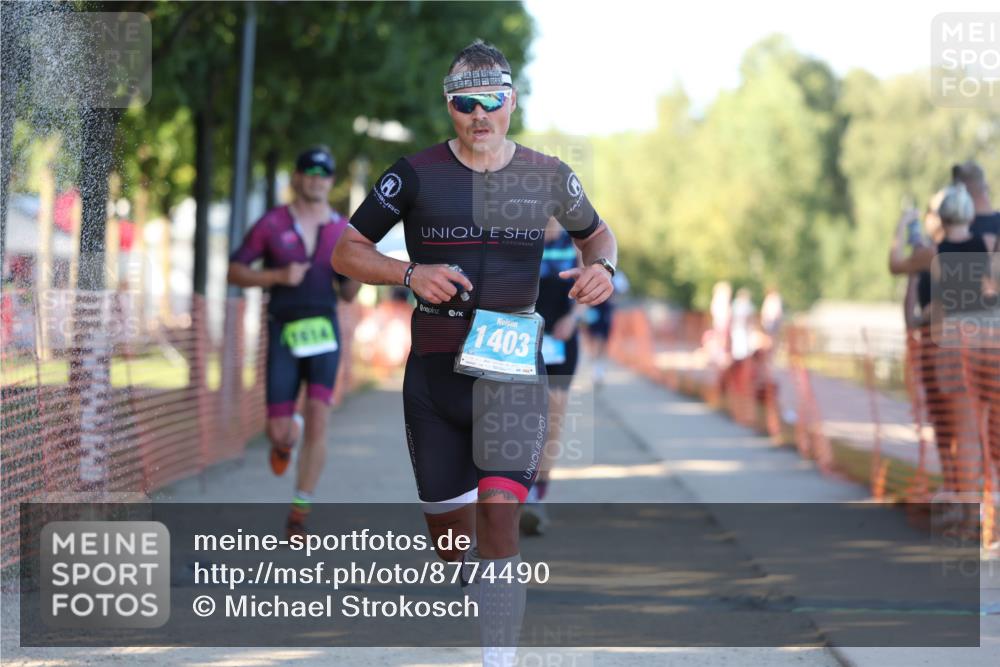 07.09.2025 - 19. Norderstedt Triathlon Michael Strokosch http://msf.ph/oto/8774490 07.09.2025 16:40:28 Laufen 365, 386, 1614 meine-sportfotos.de